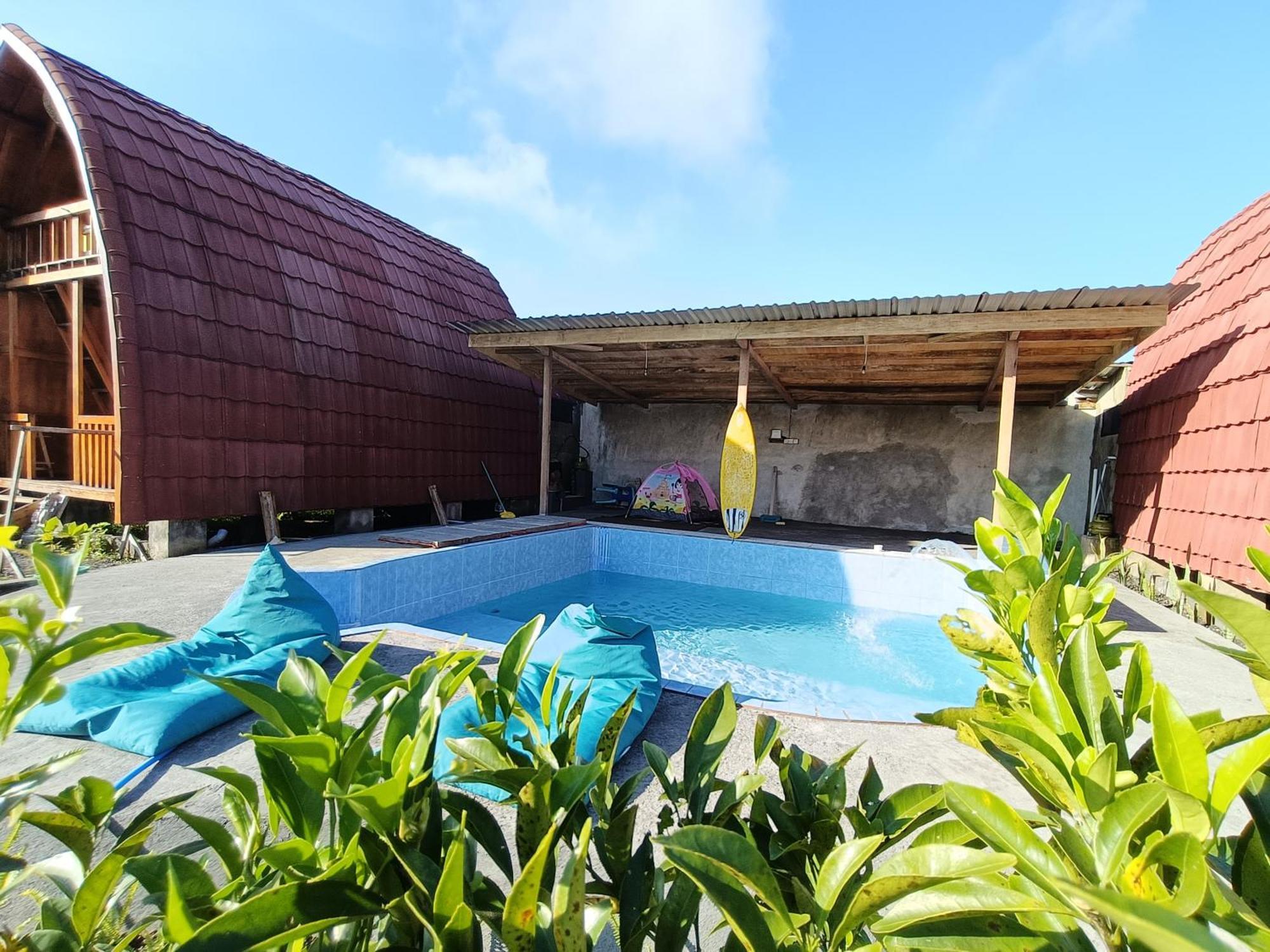 Selong Raturinjani Homestay מראה חיצוני תמונה