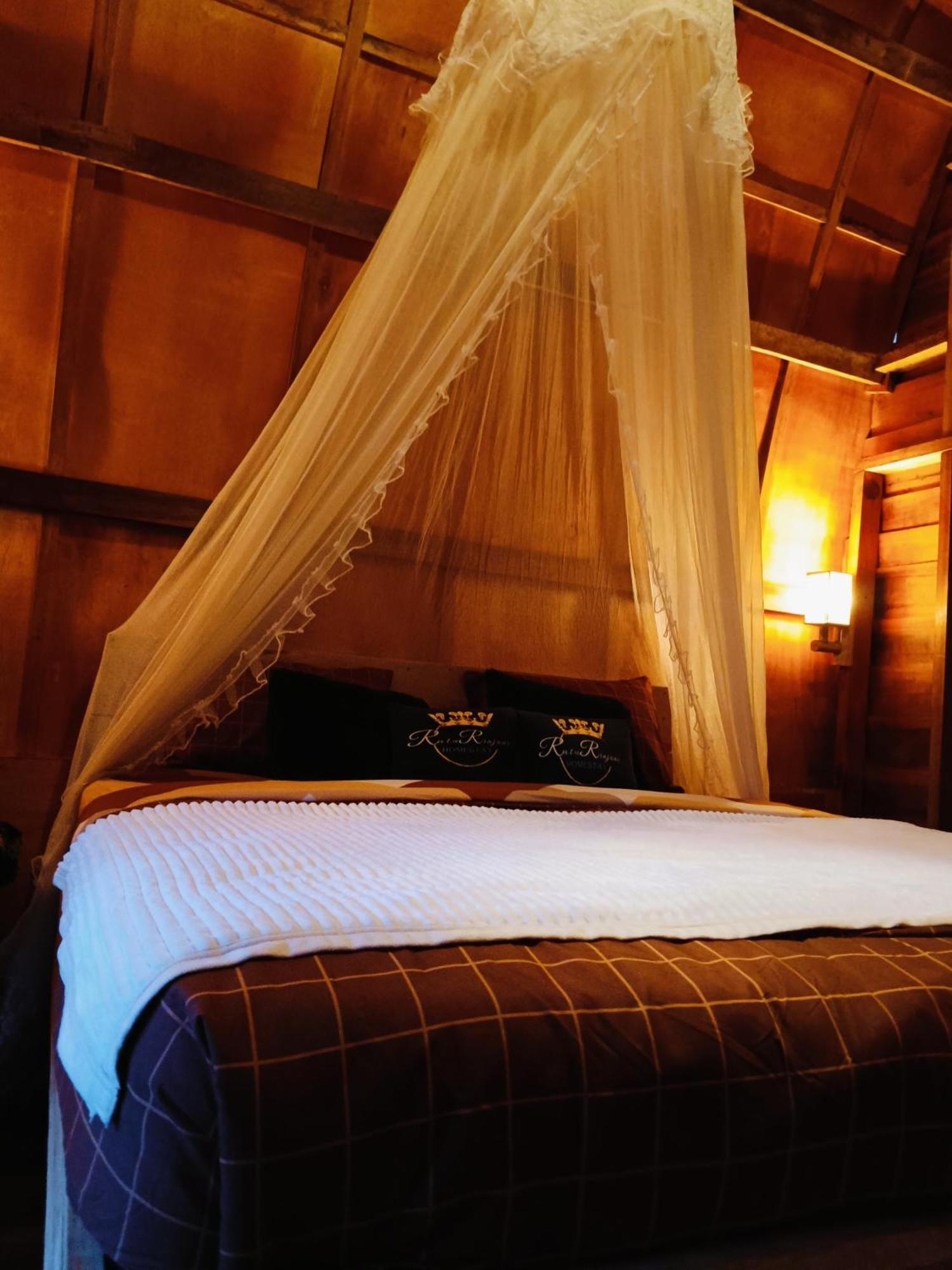 Selong Raturinjani Homestay מראה חיצוני תמונה